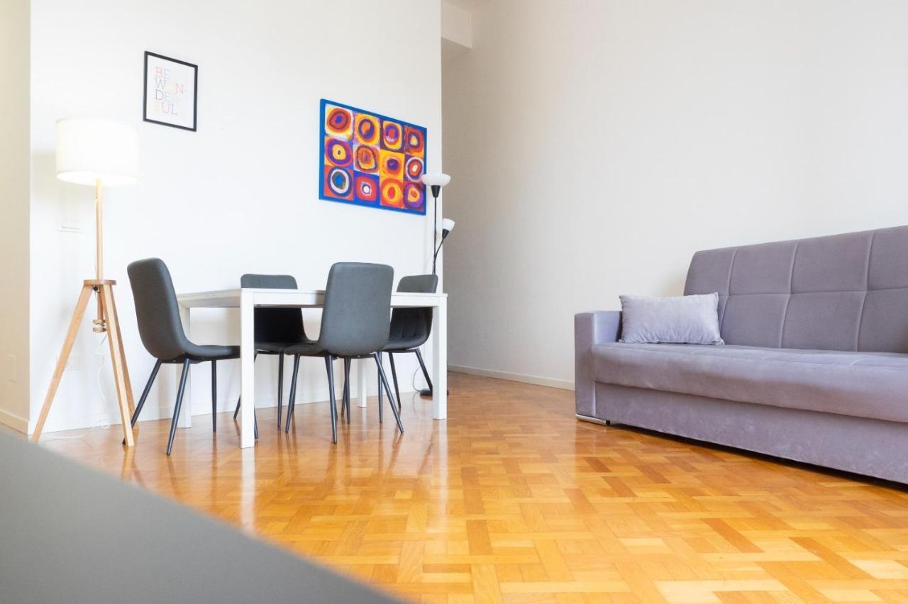 Seaport #Apartment Trani Esterno foto